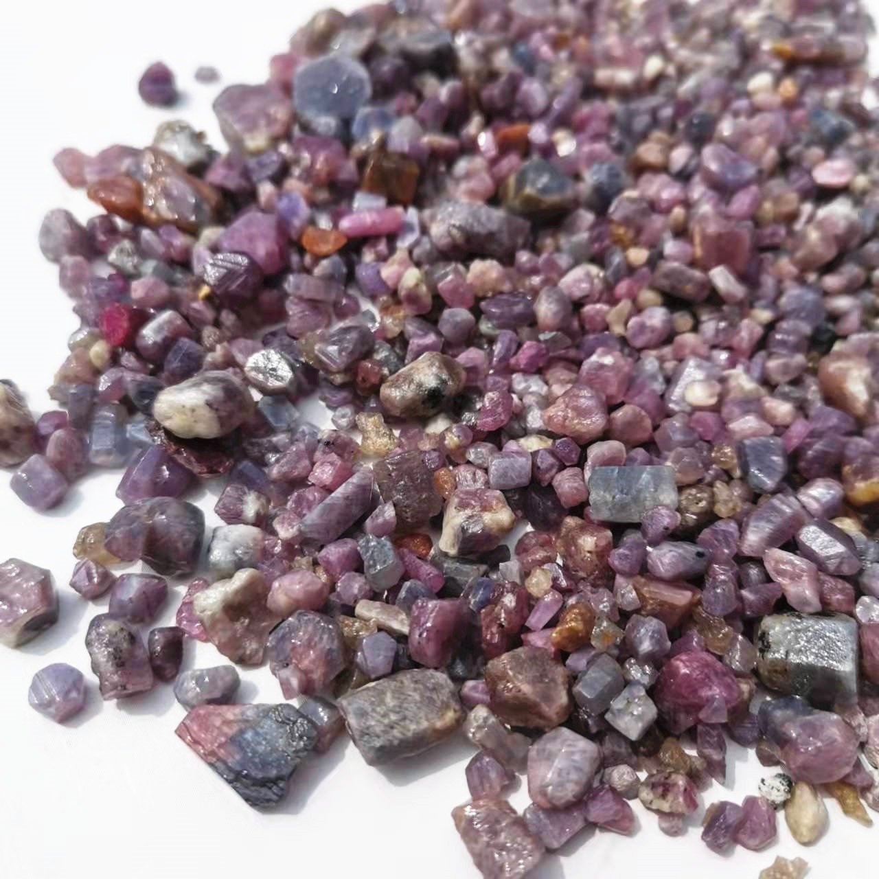 Doğal ham mor korindon taşlar  - Jewelry Making Raw Materials incelemesi ve fiyatı
